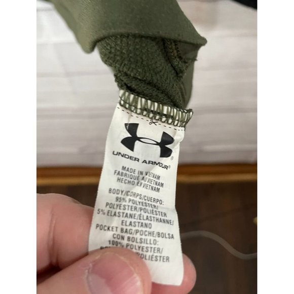 Tough Mudder Under Armour Allseasongear Men's XL Green/Black 1/4 Zip Pullover - Picture 5 of 6